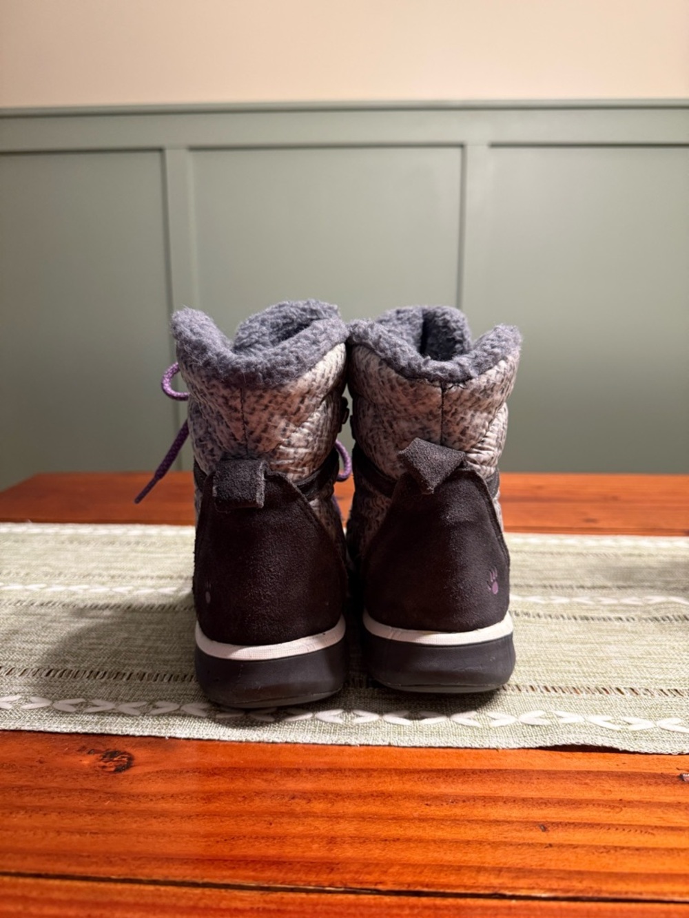 BearPaw Women's Ruby Charcoal Gray & Purple Winter Snow Rain Lace-up Boots - 5 - Picture 4 of 6